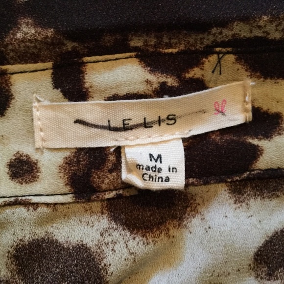 Le Lis Long Sleeve Animal Print Blouse Size M - Picture 6 of 8